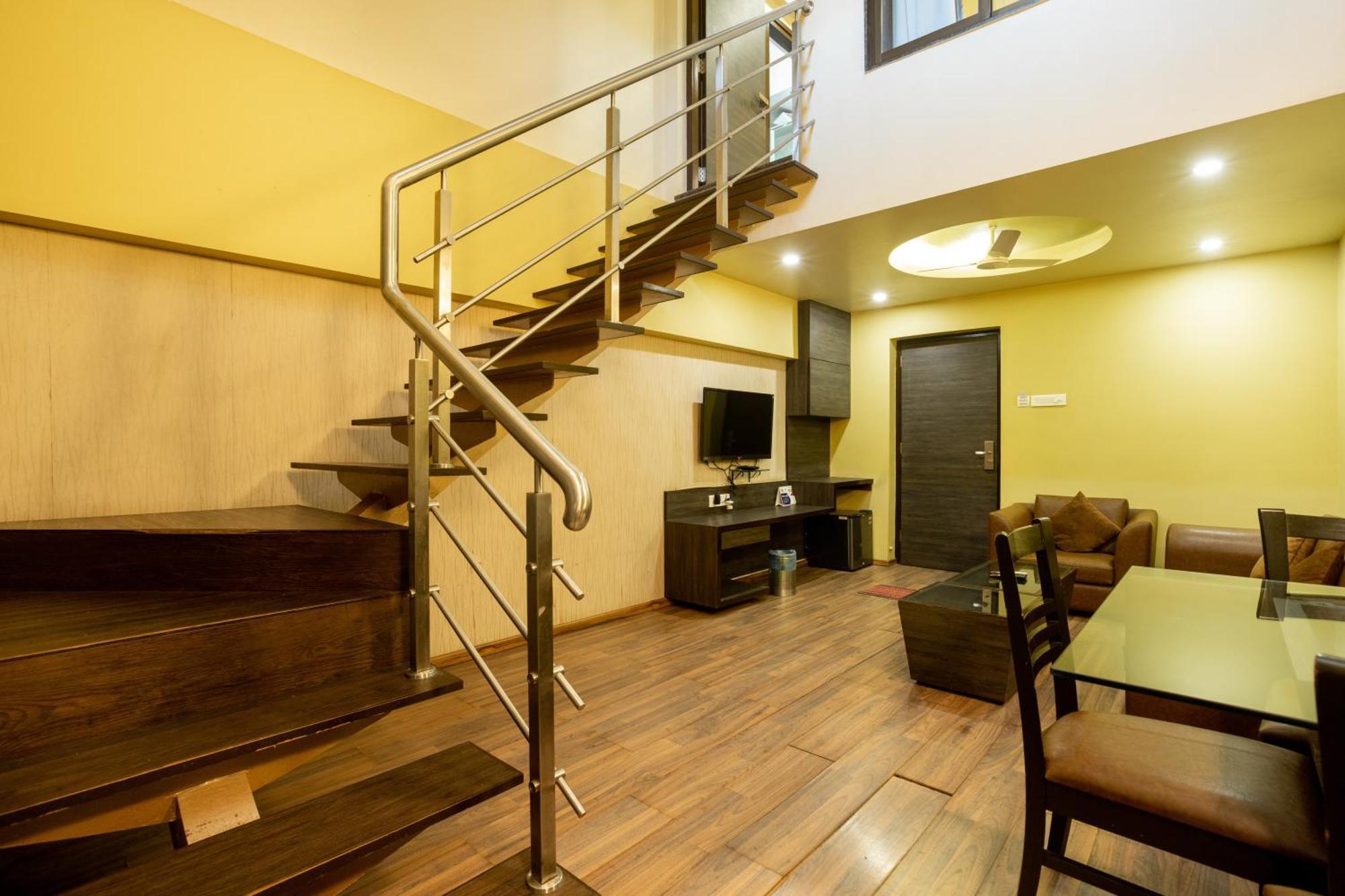 Zaras Resort Khandala Lonavala Eksteriør billede