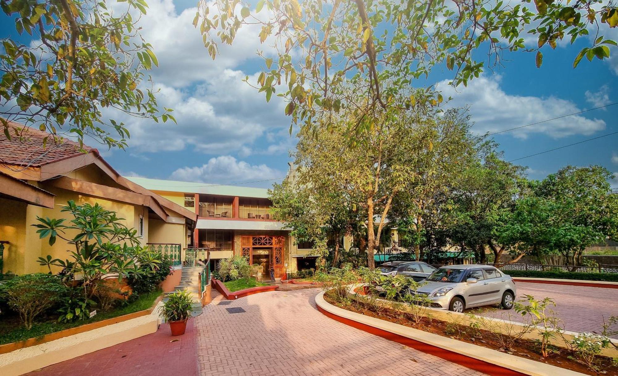 Zaras Resort Khandala Lonavala Eksteriør billede