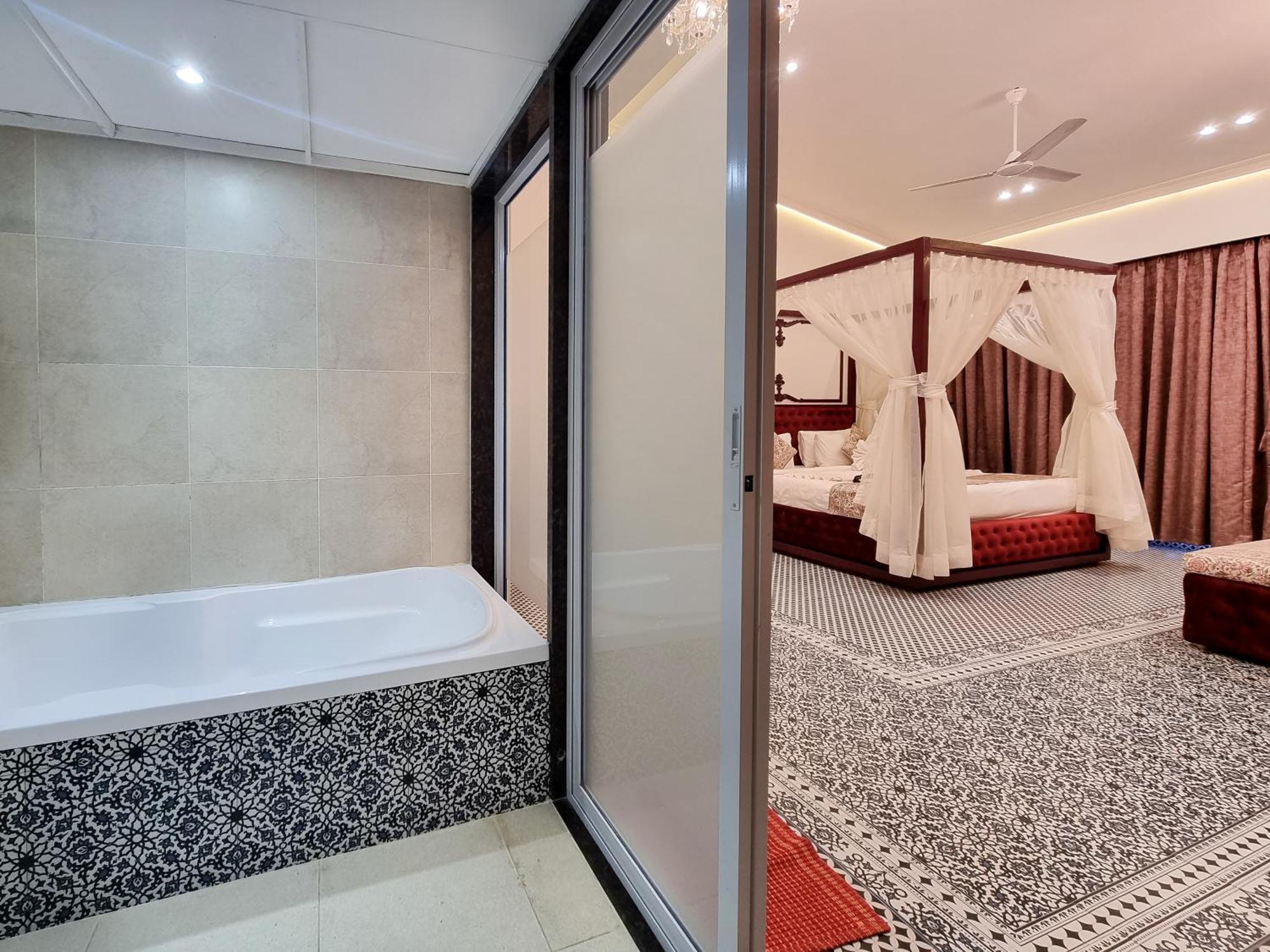 Zaras Resort Khandala Lonavala Eksteriør billede